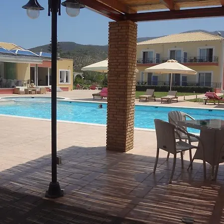 Apartahotel Royal Kalloni (Peloponnese)