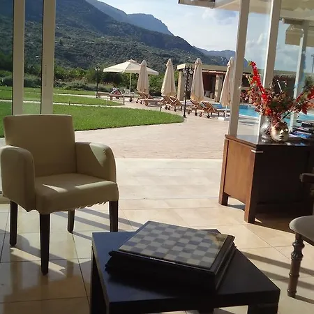 Royal Apartahotel
