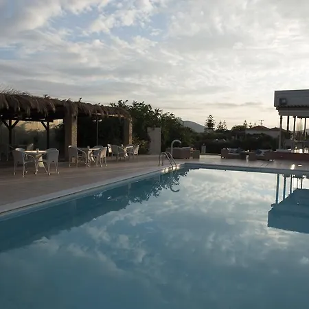 Apartahotel Royal 3*